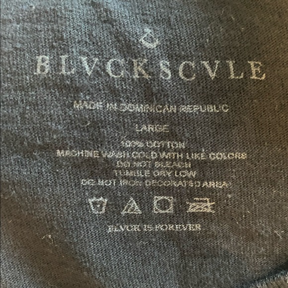 Black Scale Black Rose T-Shirt, Mens Size L - Picture 3 of 3